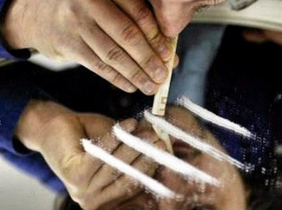 Ամերիկացին ոստիկանություն բողոք է ներկայացրել իրենից կոկաին գողացած կնոջ դեմ