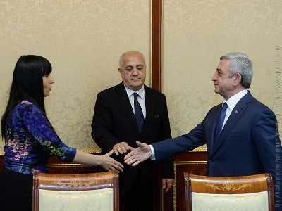 Սերժ Սարգսյանը ԲՀԿ-ականների հետ քննարկել է սահմանադրական բարեփոխումները (ֆոտո)