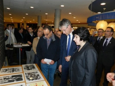 Հայոց ցեղասպանության զոհերի հիշատակին նվիրված ցուցահանդես Ալմելոյում