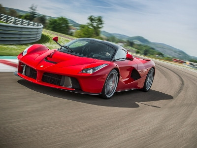 ԶԼՄ-ները հայտնում են բոլոր Ferrari LaFerrari-ների հետկանչի մասին