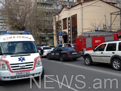 Արտակարգ դեպք Երեւանի կենտրոնում. պայթել է «Տըլ»-ի ավտոմեքենան (ֆոտո)