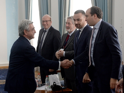 Նախագահն ընդունել է Ֆրանկոֆոնիայի խորհրդարանական վեհաժողովի պատվիրակությանը (ֆոտո)