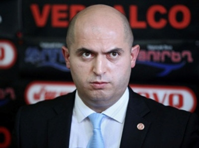 Արմեն Աշոտյանը մեկնում է Ավստրիա