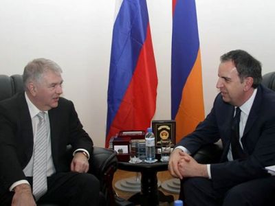 Քաղաքական խորհրդատվություններ Հայաստանի ու Ռուսաստանի ԱԳՆ-ների միջեւ