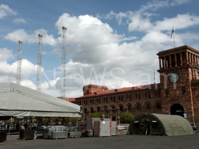 Հանրապետության հրապարակում սկսել են պատրաստվել System Of A Down-ի համերգին