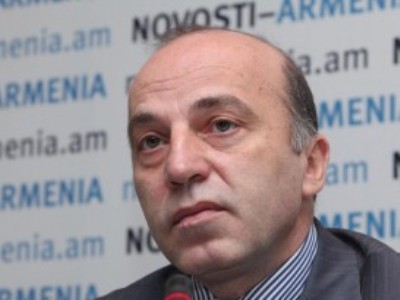 Տնտեսագետ.Եթե ուզում եք տապալել իշխանությունը, ստվերային կառավարություն ստեղծեք
