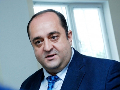 Բանտախցում ոչ թե 8 մահճակալ է եղել, այլ 12. Հովհաննես Մանուկյանի արձագանքը
