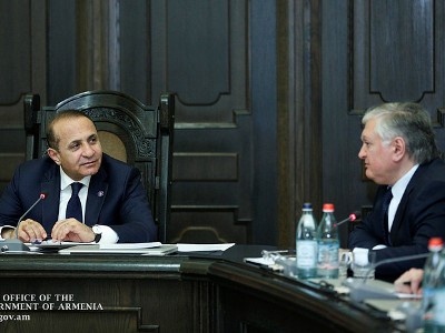 Նալբանդյանը հաշվետվություն է ներկայացրել կառավարությունում (ֆոտո)