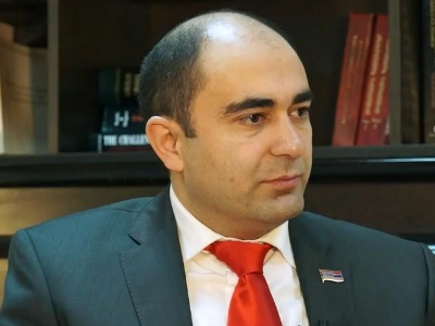 Պատգամավոր. Վանաձոր-Երեւան մայրուղին ահավոր վիճակում է