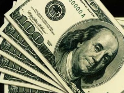 ՀՀ-ում դոլարի փոխարժեքը սահմանվում են կոմերցիոն բանկերի փոխանակման կետե՞րը
