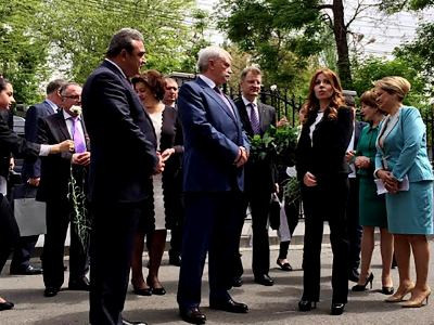 Սանկտ Պետերբուրգի նահանգապետն այցելել է Պուշկինի անվան հիմնական դպրոց