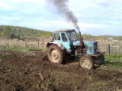 Դաշտում հարձակվել են տրակտորիստի վրա, կրակել նրա վրա. գործը ՀՔԾ-ում է