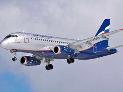 Sukhoi Superjet օդանավը Մոսկվա-Կիեւ չվերթի ժամանակ կորցրել է շարժիչի մի մասը