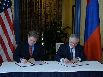 Ստորագրվեց Հայաստանի եւ ԱՄՆ միջեւ առեւտրի եւ ներդրումների համաձայնագիրը (ֆոտո)
