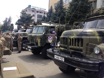 Զենքի ցուցահանդես Ստեփանակերտում (ֆոտո)