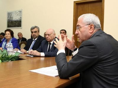 Գյուղնախարարը  հանդիպել է կաթ վերամշակող ընկերություններին