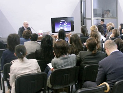Թվային դիվանագիտության վերաբերյալ դասախոսություն ԱԳՆ-ում