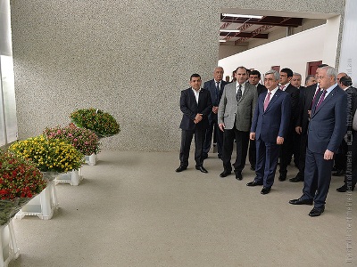 Սերժ Սարգսյանն այցելել է Կոտայքի մարզ (ֆոտո)