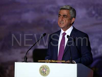 Լուրջ խորհուրդ ունի այն փաստը, որ բարձր պարգեւներ ստանում եք մայիսի 28-ին, Սարդարապատում. ՀՀ նախագահ (ֆոտոռոպորտաժ)