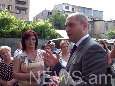 Ե՞րբ կգա այն ժամանակը, որ դուք չգաք քննությունների. նախարարը՝ մոնիտորից դժգոհող ծնողներին (ֆոտոռեպորտաժ)