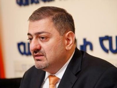 Տնտեսության շատ փոքր, բայց դրական աճ կունենանք. Վաչե Գաբրիելյան
