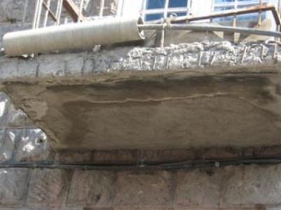 Փլուզում Բագրատունյաց փողոցում