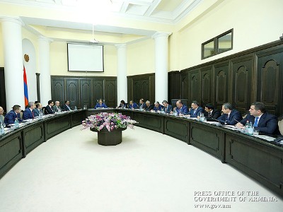 Կառավարությունում քննարկվել են ՀՀ մարզերի առաջնահերթ լուծում պահանջող խնդիրները