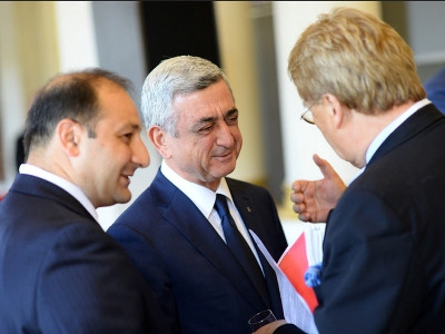 Հայաստանի նախագահը մասնակցում է ԵԺԿ գագաթաժողովին (Ֆոտո)