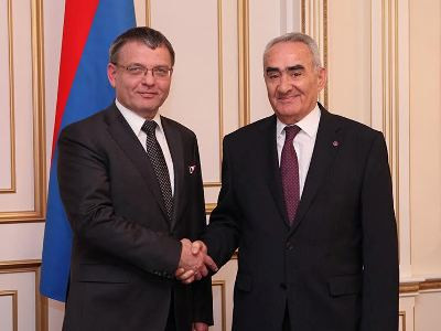 Հայաստանը շարունակում է հանձնառու մնալ եվրոպական արժեքներին. ԱԺ նախագահ