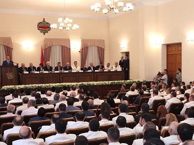Դատախազության հասցեին հնչող քննադատությունը վկայում է, որ այն աշխատող օրգանիզմ է. ԱԺ նախագահ