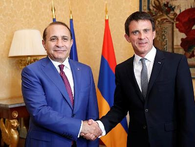 Փարիզում ՀՀ-ի եւ Ֆրանսիայի վարչապետները քննարկել են տնտեսական կապերը (ֆոտո)