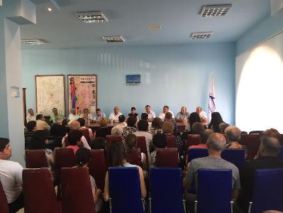 Շիրակի մարզում ԲՀԿ-ին բողոքել են, որ մթերված կաթի դիմաց գյուղացիներին չեն վճարում