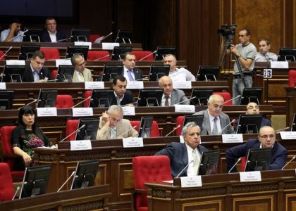 «ՀԺ». Նոկդաունից հետո ուշքի չեկաց ԲՀԿ-ին հերթական զանգվածային արտահոսքն է սպառնում