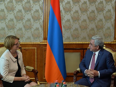 Բրիտանիայի դեսպանը ավարտում է առաքելությունը. Նրան ընդունել է Սերժ Սարգսյանը