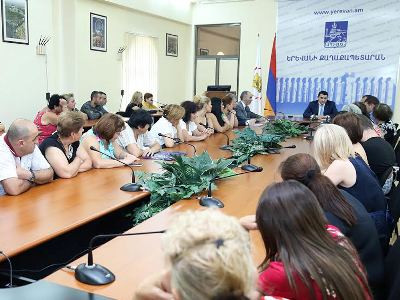 Ավարտվում է Սիսակյան-3 վթարային շենքի բնակիչների նոր բնակարաններում վերաբնակեցնելու գործընթացը