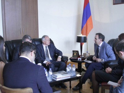 Ռումինիայի խորհրդարանականները Հայաստան են ժամանել