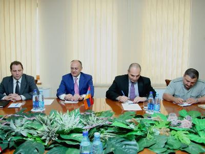 ԱՄՆ խորհրդատվական խումբը պաշտպանության նախարարությունում (ֆոտո)