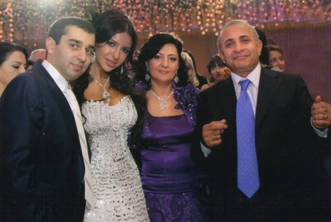 «Հրապարակ». Իշխանությունը հարսանիք-քեֆերից աչք չի բացում. Առաջիկայում սպասվում է նոր հարսանիք ու կնունք