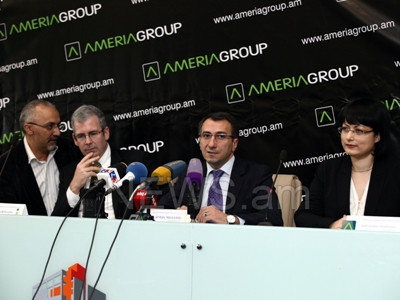 «Ամերիաբանկը» հաճախորդներին CR2 առցանց-բենքինգի միջազգային  գործիք կտրամադրի (Ֆոտո)