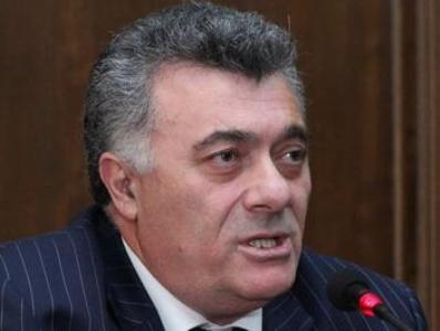 Վստահեք իմ գիտելիքներին եւ փորձին, чёрт возьми. Ռուբեն Հակոբյան