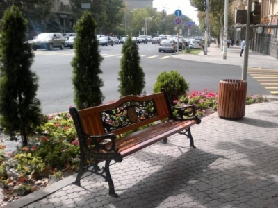Երեւանցիներին ծանոթ նստարանները կարող են տեղադրվել նաեւ Օդեսայում