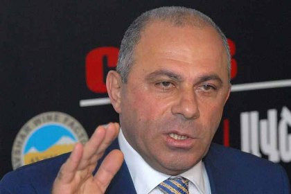 «Ժողովուրդ». Ալիկ Սարգսյանը Գյումրիում բիզնես ծավալելու մտադրություննե՞ր ունի