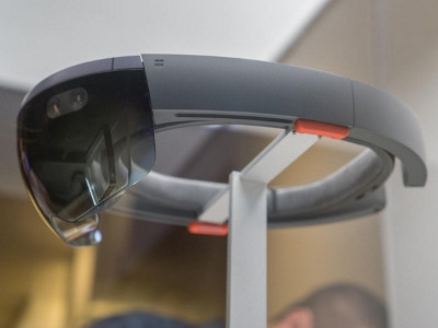 Asus-ը կսկսի արտադրել լրացուցիչ իրականության HoloLens ակնոցը