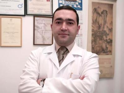 Սեռական օրգանը հասարակության մեջ ցուցադրողը հանցագործություն կատարելու միտումներ չունի. սեքսոլոգ
