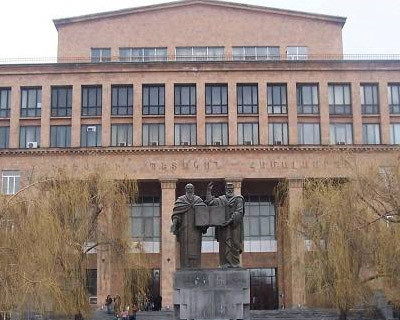«Ժամանակ». Ռեկտորն ինձ ասել է՝ դու ես կաշան զավարիտ արել, դու էլ էշը ցեխից հանի