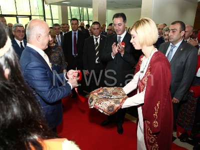 «Երեւան շոու-2015» ոսկերչական ցուցահանդեսի հյուրերի թիվն այս տարի ավելացել է. Գագիկ Գեւորգյան (ֆոտոռեպորտաժ)