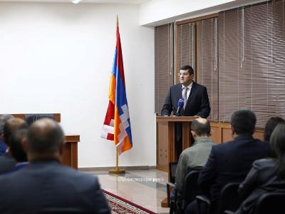 Խնդիրները համայնքապետերը չեն լուծում՝ հետագայում իրենց վերընտրվելուն չխանգարելու համար. ԼՂՀ վարչապետ