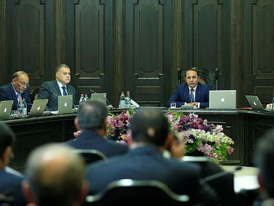 Armenia government proposes to hold special parliament session