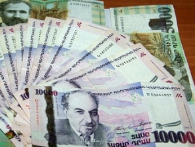 Դրամի փոխարժեքի էական տատանումներ չեն սպասվում. տնտեսագետ