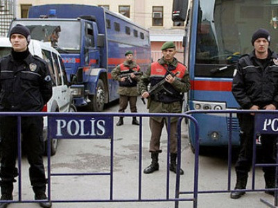 Turkey police kill young Kurd in Diyarbakır